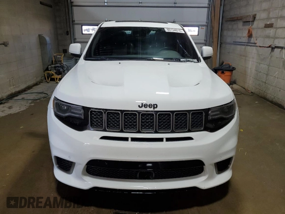 2020 Jeep Grand Cherokee Trackhawk with VIN 1C4RJFN97LC141522, listed as a Copart auction lot 80134014 with 53,494 mi miles and Salvage title. Bid and sale history available at DreamBid. Image 5.