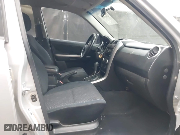 2008 Suzuki Grand Vitara w/Spare & Cargo Covers с VIN JS3TD941X84101254, выставлен на аукционе IAAI как лот 42043908 с пробегом 137 180 миль миль и . История ставок и продаж доступна на DreamBid. Изображение 5.