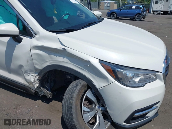 2021 Subaru Ascent Premium z VIN 4S4WMAFDXM3421268, wystawiony jako IAAI lot #42423103 z przebiegiem 64 087 mil mil oraz . Historia ofert i sprzedaży dostępna na DreamBid. Obrazek 6.