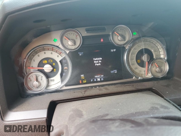 2013 Ram 2500 Laramie Longhorn с VIN 3C6UR5GLXDG530487, выставлен на аукционе Copart как лот 44739255 с пробегом 105 401 миль миль и Списание • Salvage title. История ставок и продаж доступна на DreamBid. Изображение 9.