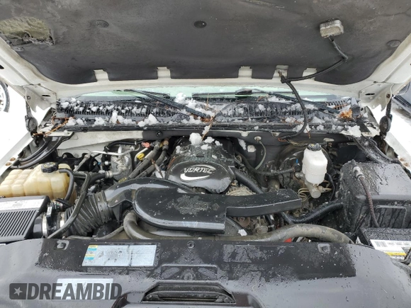 2002 Chevrolet Suburban LS with VIN 3GNEC16Z12G274483, listed as a Copart auction lot 45887675 with 252,132 mi miles and Non Repairable. Bid and sale history available at carsss.com. Image 12.
