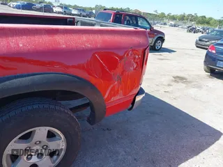 2005 Dodge 1500 SLT with VIN 1D7HA18N65S367136, listed as a IAAI auction lot 42074632 with 178,477 mi miles. Bid and sale history available at carsss.com. Image 12.
