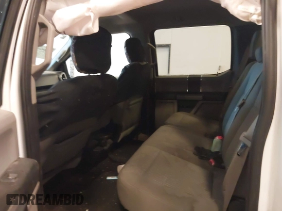2017 Ford F-150 XL с VIN 1FTEW1EP4HFB68488, выставлен на аукционе IAAI как лот 41305107 с пробегом Не указан миль и . История ставок и продаж доступна на DreamBid. Изображение 8.