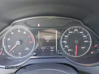 2010 Audi Q5 Premium Plus z VIN WA1LKAFP9AA096749, wystawiony jako IAAI lot #42058422 z przebiegiem 163 772 mil mil oraz . Historia ofert i sprzedaży dostępna na DreamBid. Obrazek 7.