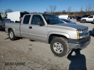 2004 Chevrolet Silverado 1500 Z71 with VIN 1GCEK19T24E212992, listed as a Copart auction lot 45688075 with Not Provided miles and Non Repairable. Bid and sale history available at DreamBid. Image 4.
