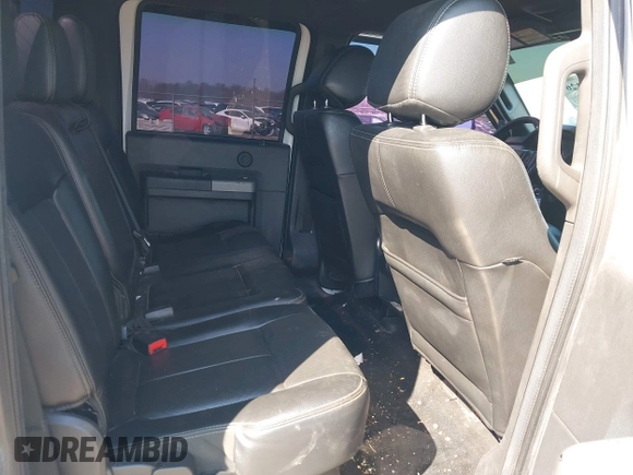2014 Ford Super Duty F-250 SRW XL with VIN 1FT7W2B69EEA77339, listed as a IAAI auction lot 41792126 with 236,204 mi miles. Bid and sale history available at carsss.com. Image 8.