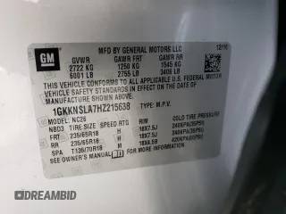 2017 GMC Acadia SLE with VIN 1GKKNSLA7HZ215638, listed as a Copart auction lot 70628704 with 114,813 mi miles and Clean Title. Bid and sale history available at carsss.com. Image 14.