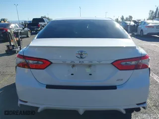 2018 Toyota Camry LE with VIN 4T1B11HKXJU140631, listed as a IAAI auction lot 41761493 with 68,298 mi miles. Bid and sale history available at carsss.com. Image 16.