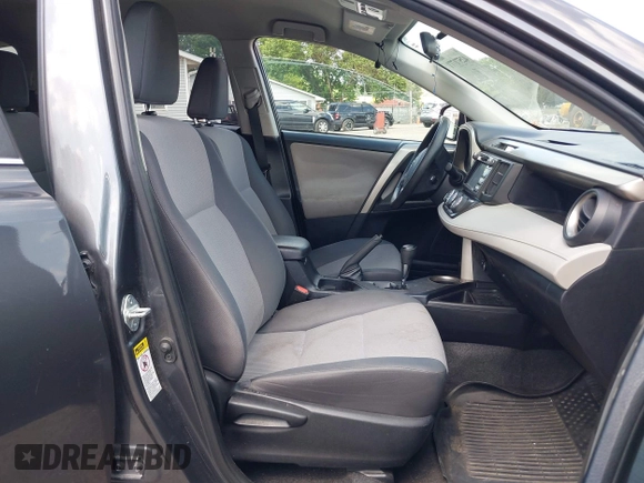 2015 Toyota RAV4 LE with VIN 2T3BFREV2FW396601, listed as a IAAI auction lot 42571771 with 164,545 mi miles and . Bid and sale history available at DreamBid. Image 5.