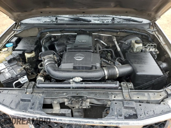 2006 Nissan Pathfinder SE z VIN 5N1AR18W46C638490, wystawiony jako Copart lot #49821735 z przebiegiem 233 063 mil mil oraz Szkoda całkowita • Salvage title. Historia ofert i sprzedaży dostępna na DreamBid. Obrazek 14.