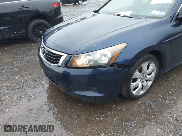 2010 Honda Accord EX z VIN 1HGCP2F76AA039987, wystawiony jako IAAI lot #42315669 z przebiegiem 327 709 mil mil oraz . Historia ofert i sprzedaży dostępna na DreamBid. Obrazek 14.