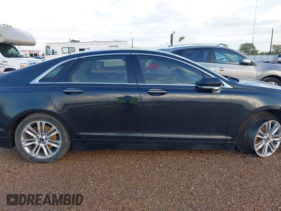 2014 Lincoln MKZ with VIN 3LN6L2G90ER801385, listed as a IAAI auction lot 41815173 with 155,579 mi miles and . Bid and sale history available at DreamBid. Image 12.