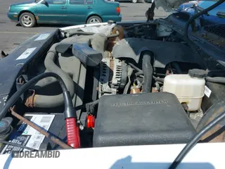 2001 Chevrolet Tahoe LS с VIN 1GNEC13T61R206131, выставлен на аукционе IAAI как лот 43022713 с пробегом 135 405 миль миль и . История ставок и продаж доступна на DreamBid. Изображение 12.