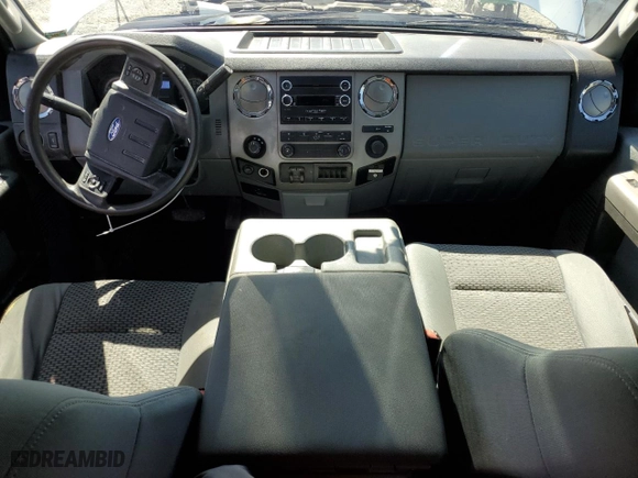 2015 Ford Super Duty F-250 SRW XLT with VIN 1FT7X2BT9FEB24065, listed as a Copart auction lot 51700525 with 204,885 mi miles and Salvage Title. Bid and sale history available at carsss.com. Image 8.