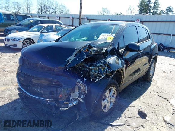 2022 Chevrolet Trax LS with VIN KL7CJNSM8NB508099, listed as a IAAI auction lot 41579260 with 98,975 mi miles. Bid and sale history available at carsss.com. Image 17.