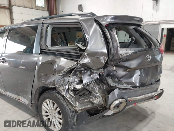 2011 Toyota Sienna XLE AAS with VIN 5TDYK3DC0BS063232, listed as a IAAI auction lot 42433187 with 198,252 mi miles and . Bid and sale history available at DreamBid. Image 6.