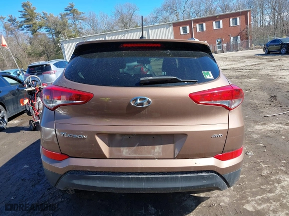 2016 Hyundai Tucson SE with VIN KM8J3CA4XGU063653, listed as a IAAI auction lot 41622270 with 103,270 mi miles. Bid and sale history available at carsss.com. Image 16.