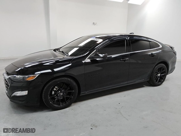 2020 Chevrolet Malibu RS with VIN 1G1ZG5ST6LF139387, listed as a Copart auction lot 45426595 with 102,498 mi miles and Clean Title. Bid and sale history available at carsss.com. Image 1.