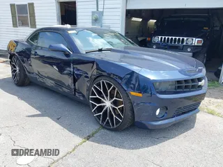 2010 Chevrolet Camaro 2SS z VIN 2G1FK1EJ9A9225884, wystawiony jako IAAI lot #42294998 z przebiegiem 197 908 mil mil oraz . Historia ofert i sprzedaży dostępna na DreamBid. Obrazek 1.