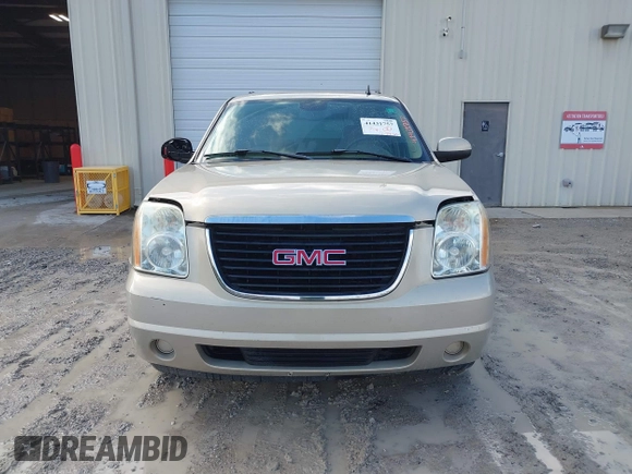 2007 GMC Yukon SLT with VIN 1GKFC13087R279128, listed as a IAAI auction lot 41431757 with 228,125 mi miles. Bid and sale history available at carsss.com. Image 6.