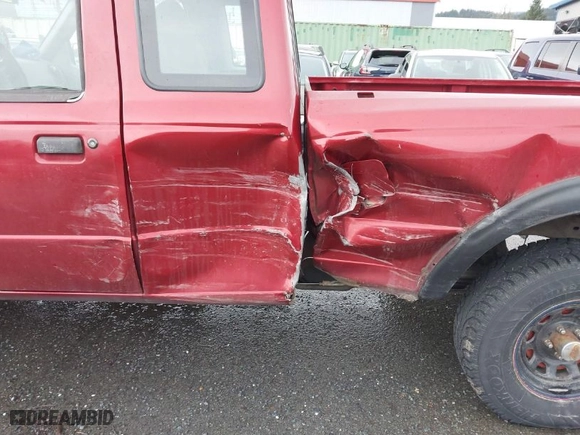 1998 Ford Ranger XL with VIN 1FTZR15U5WPB09861, listed as a IAAI auction lot 41626319 with 135,807 mi miles. Bid and sale history available at carsss.com. Image 6.