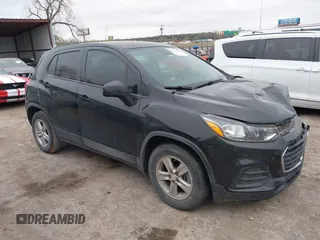 2020 Chevrolet Trax LS z VIN KL7CJKSB7LB314979, wystawiony jako IAAI lot #41899919 z przebiegiem 54 233 mil mil oraz . Historia ofert i sprzedaży dostępna na DreamBid. Obrazek 14.