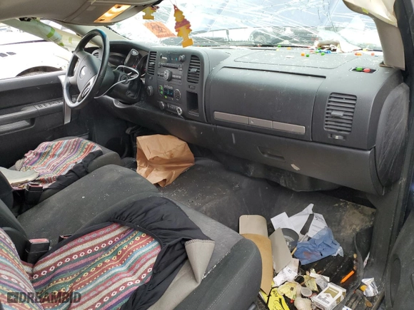2013 Chevrolet Silverado 1500 LT with VIN 3GCPKSE72DG376212, listed as a Copart auction lot 47898635 with 191,761 mi miles and Salvage Title. Bid and sale history available at carsss.com. Image 8.