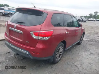 2013 Nissan Pathfinder SV with VIN 5N1AR2MM1DC678209, listed as a IAAI auction lot 42138615 with 200,000 mi miles and . Bid and sale history available at DreamBid. Image 4.