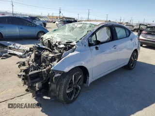 2023 Nissan Versa SR z VIN 3N1CN8FV6PL860615, wystawiony jako Copart lot #46212225 z przebiegiem Nie podano mil oraz Szkoda całkowita • Salvage title. Historia ofert i sprzedaży dostępna na DreamBid. Obrazek 1.