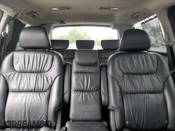 2008 Honda Odyssey Touring z VIN 5FNRL38968B014503, wystawiony jako Copart lot #56817625 z przebiegiem Nie podano mil oraz Szkoda całkowita • Salvage title. Historia ofert i sprzedaży dostępna na DreamBid. Obrazek 10.