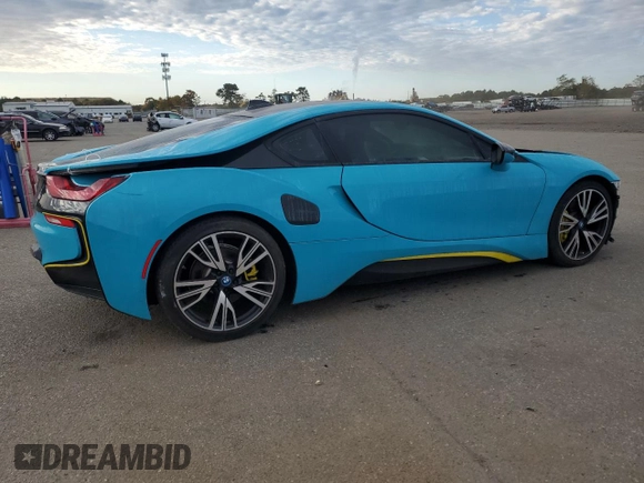 2016 BMW i8 z VIN WBY2Z2C52GV676222, wystawiony jako Copart lot #72452033 z przebiegiem 92 988 mil mil oraz . Historia ofert i sprzedaży dostępna na DreamBid. Obrazek 3.