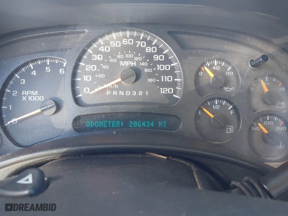 2006 Chevrolet Silverado 1500 Work Truck with VIN 3GCEC14X06G247064, listed as a IAAI auction lot 41655529 with 206,434 mi miles. Bid and sale history available at carsss.com. Image 7.