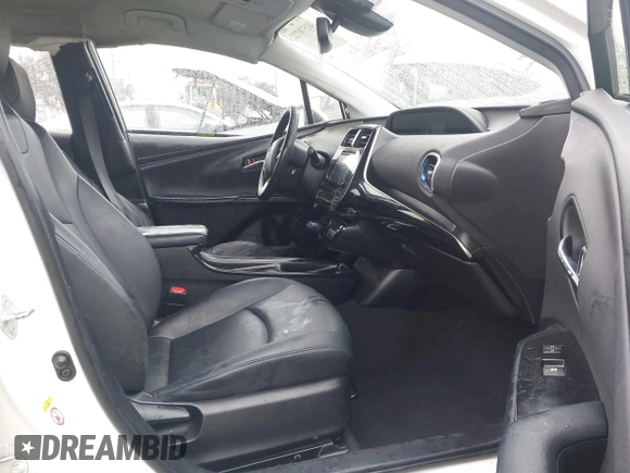 2016 Toyota Prius Four z VIN JTDKARFU5G3018930, wystawiony jako IAAI lot #41570722 z przebiegiem 172 791 mil mil oraz . Historia ofert i sprzedaży dostępna na DreamBid. Obrazek 5.