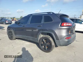 2017 Jeep Cherokee Altitude z VIN 1C4PJLAS2HW662541, wystawiony jako Copart lot #56502885 z przebiegiem 140 835 mil mil oraz Szkoda całkowita • Salvage title. Historia ofert i sprzedaży dostępna na DreamBid. Obrazek 2.