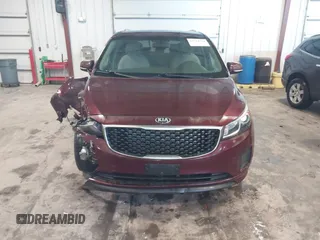 2016 Kia Sedona LX with VIN KNDMB5C12G6182286, listed as a IAAI auction lot 41724704 with 149,482 mi miles. Bid and sale history available at carsss.com. Image 13.