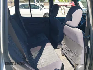 2000 Toyota RAV4 z VIN JT3GP10V5Y7065431, wystawiony jako IAAI lot #42639523 z przebiegiem 262 038 mil mil oraz . Historia ofert i sprzedaży dostępna na DreamBid. Obrazek 8.