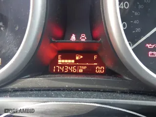2010 Mazda Mazda3 i Touring with VIN JM1BL1SG7A1151736, listed as a IAAI auction lot 41921950 with 174,346 mi miles. Bid and sale history available at carsss.com. Image 7.