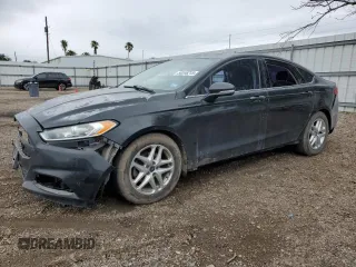 2015 Ford Fusion SE z VIN 1FA6P0H78F5110559, wystawiony jako Copart lot #56346215 z przebiegiem 234 966 mil mil oraz Szkoda całkowita • Salvage title. Historia ofert i sprzedaży dostępna na DreamBid. Obrazek 1.