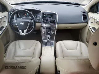 2015 Volvo XC60 T6 Premier Plus с VIN YV4902RC9F2571514, выставлен на аукционе Copart как лот 84289274 с пробегом 192 345 миль миль и Списание • Salvage title. История ставок и продаж доступна на DreamBid. Изображение 8.