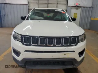 2018 Jeep Compass Sport with VIN 3C4NJCAB5JT263397, listed as a Copart auction lot 55670315 with 95,531 mi miles and Salvage title. Bid and sale history available at DreamBid. Image 5.