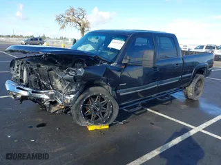 2003 Chevrolet Silverado 2500HD LS with VIN 1GCHK23193F225757, listed as a IAAI auction lot 41523124 with 281,755 mi miles. Bid and sale history available at carsss.com. Image 17.