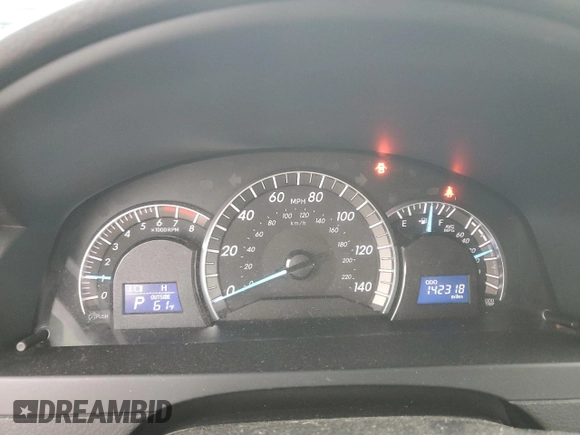 2014 Toyota Camry L with VIN 4T1BF1FK2EU351400, listed as a Copart auction lot 52198935 with 142,318 mi miles and Salvage Title. Bid and sale history available at carsss.com. Image 9.