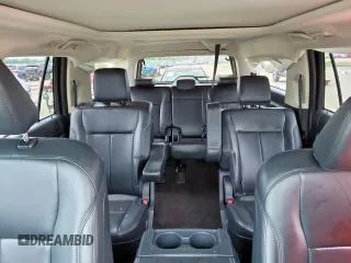 2022 Ford Expedition Max XLT z VIN 1FMJK1HT8NEA62920, wystawiony jako Copart lot #57080095 z przebiegiem 25 632 mil mil oraz Szkoda całkowita • Salvage title. Historia ofert i sprzedaży dostępna na DreamBid. Obrazek 9.