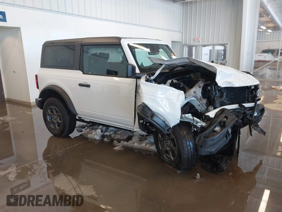2022 Ford Bronco with VIN 1FMDE5AP7NLB47297, listed as a IAAI auction lot 41260077 with 19,780 mi miles. Bid and sale history available at carsss.com. Image 1.