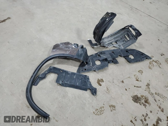 2018 Mitsubishi Outlander ES z VIN JA4AR3AU0JU018239, wystawiony jako Copart lot #50518885 z przebiegiem 128 351 mil mil oraz Szkoda całkowita • Salvage title. Historia ofert i sprzedaży dostępna na DreamBid. Obrazek 13.