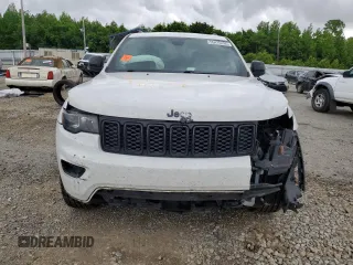 2019 Jeep Grand Cherokee Upland z VIN 1C4RJEAG3KC573022, wystawiony jako Copart lot #55415135 z przebiegiem 101 733 mil mil oraz Szkoda całkowita • Salvage title. Historia ofert i sprzedaży dostępna na DreamBid. Obrazek 5.