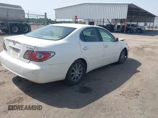 2002 Lexus ES 300 z VIN JTHBF30G920074623, wystawiony jako IAAI lot #42266066 z przebiegiem 352 081 mil mil oraz . Historia ofert i sprzedaży dostępna na DreamBid. Obrazek 4.