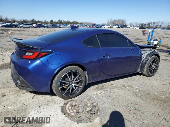 2023 Toyota 86 with VIN JF1ZNBB19P9761146, listed as a Copart auction lot 46137565 with 8,028 mi miles and Salvage Title. Bid and sale history available at DreamBid. Image 3.