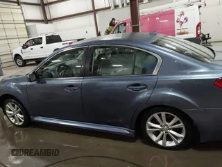 2014 Subaru Legacy Limited z VIN 4S3BMBL64E3036739, wystawiony jako IAAI lot #41409131 z przebiegiem 106 043 mil mil oraz . Historia ofert i sprzedaży dostępna na DreamBid. Obrazek 15.