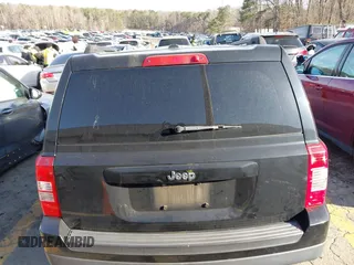 2015 Jeep Patriot Sport with VIN 1C4NJPBAXFD377504, listed as a IAAI auction lot 41743361 with 1 mi miles. Bid and sale history available at carsss.com. Image 15.